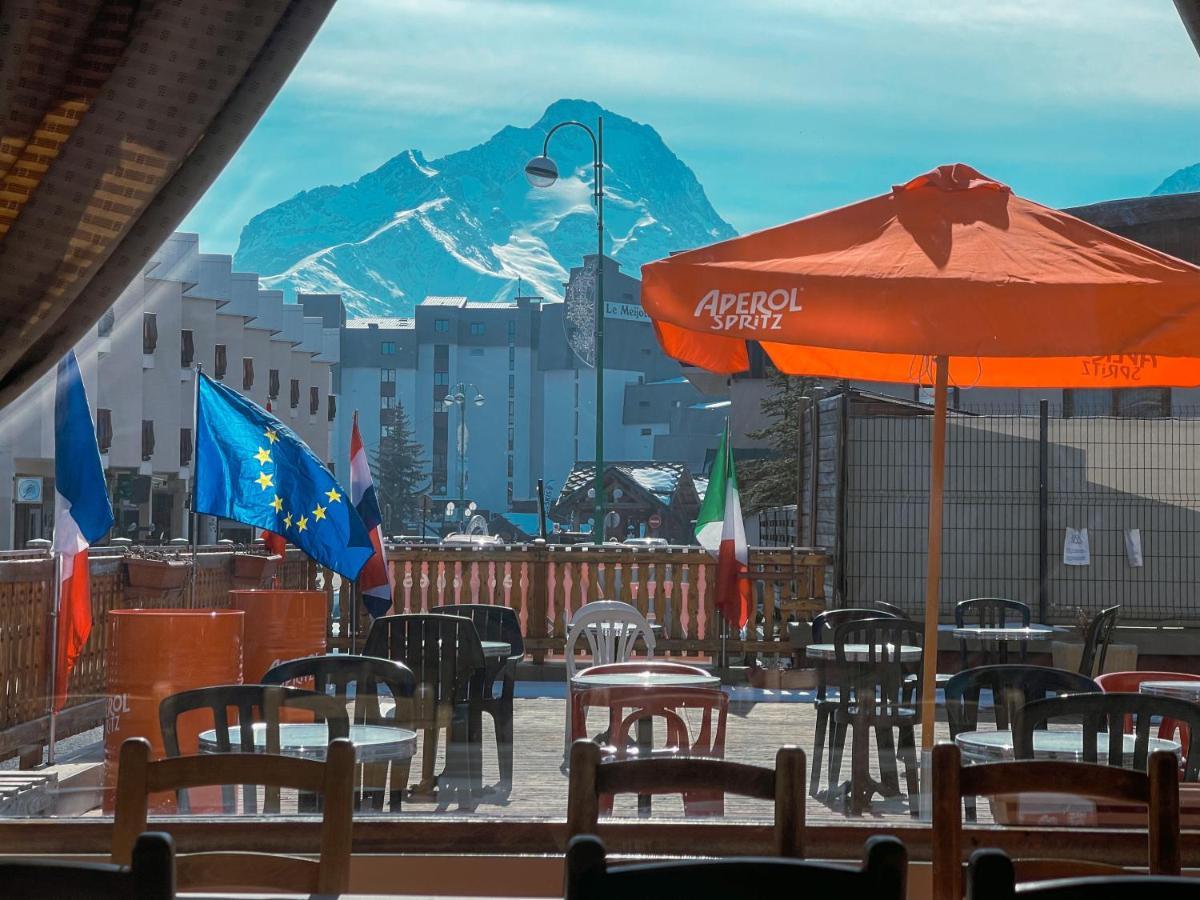 Atmosphere Hotel Les Deux Alpes Buitenkant foto