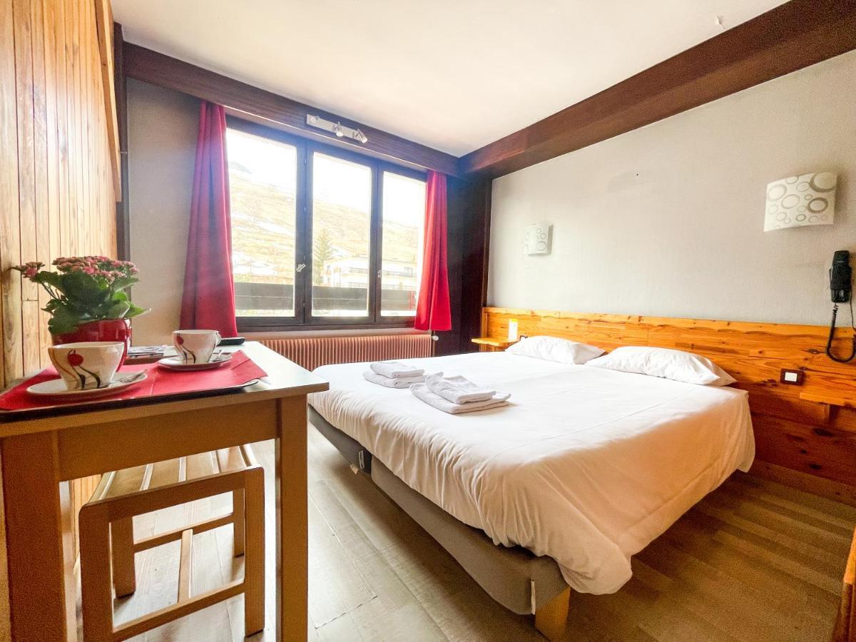 Atmosphere Hotel Les Deux Alpes Buitenkant foto